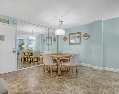 125 S Ocean Avenue - Photo Thumbnail 8