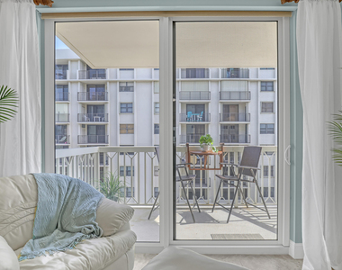 125 S Ocean Avenue - Photo Thumbnail 20