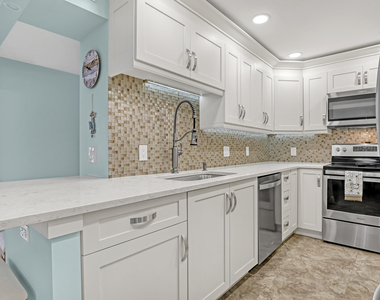 125 S Ocean Avenue - Photo Thumbnail 1
