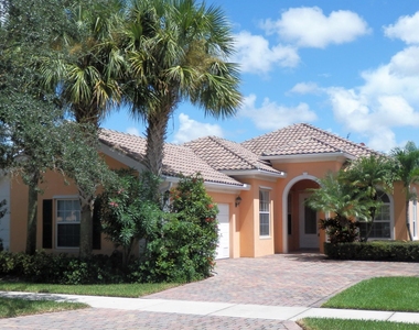 11547 Sw Rockingham Drive - Photo Thumbnail 1