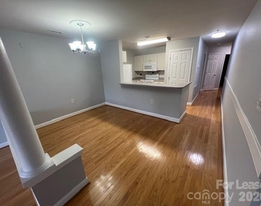 103 Pier 33 Drive - Photo Thumbnail 6