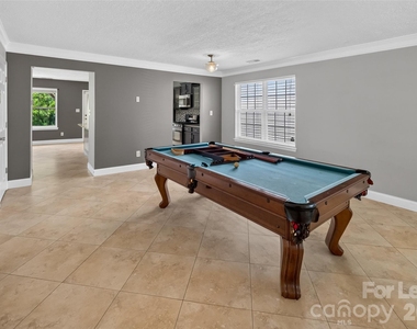 10745 Glenluce Avenue - Photo Thumbnail 1