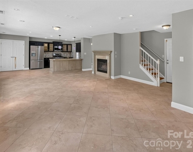 10745 Glenluce Avenue - Photo Thumbnail 7