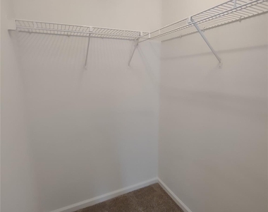 7366 Rose Terrace Court - Photo Thumbnail 14