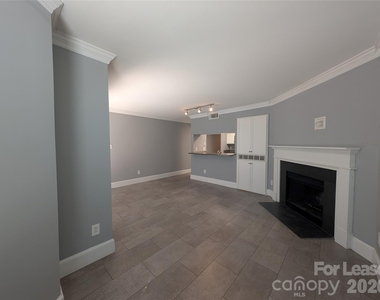 306 S Cedar Street - Photo Thumbnail 4