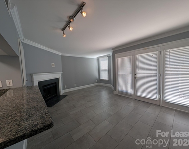 306 S Cedar Street - Photo Thumbnail 5