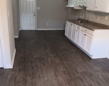 1316 Linwood Road - Photo Thumbnail 2