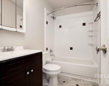 951 Hollywood Street - Photo Thumbnail 16