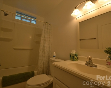 800 Arbor Street Ne - Photo Thumbnail 14