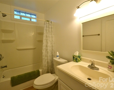 800 Arbor Street Ne - Photo Thumbnail 15