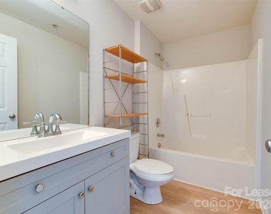 3729 Picasso Court - Photo Thumbnail 16