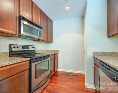 3729 Picasso Court - Photo Thumbnail 5