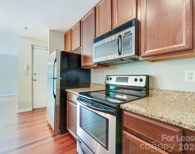 3729 Picasso Court - Photo Thumbnail 7
