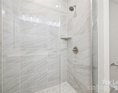 5640 Kingspan Drive - Photo Thumbnail 20