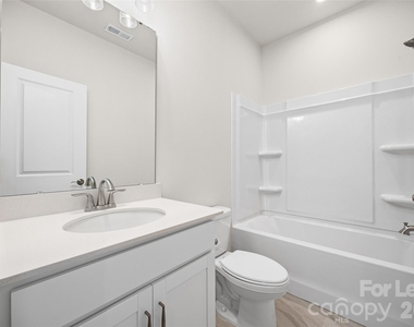 5640 Kingspan Drive - Photo Thumbnail 26