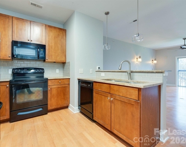630 Calvert Street - Photo Thumbnail 4