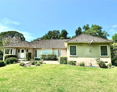 1488 Kensington Road - Photo Thumbnail 1