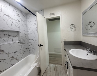 2448 Cuatro Dr - Photo Thumbnail 13