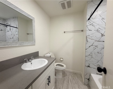 2448 Cuatro Dr - Photo Thumbnail 12