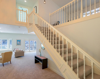 2411 Monaco Drive - Photo Thumbnail 9