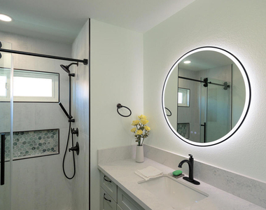 2411 Monaco Drive - Photo Thumbnail 17