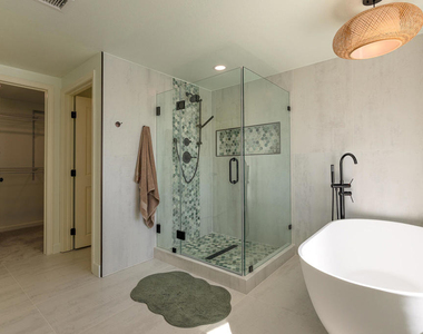 2411 Monaco Drive - Photo Thumbnail 28