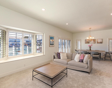 2411 Monaco Drive - Photo Thumbnail 8