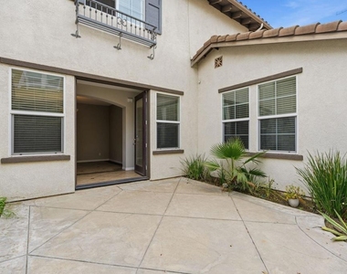 348 Brister Park Court - Photo Thumbnail 3