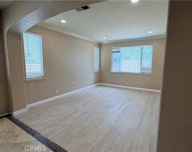 12947 Clemson - Photo Thumbnail 2