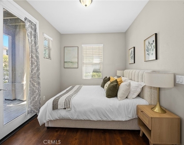 12466 Canal Drive - Photo Thumbnail 9