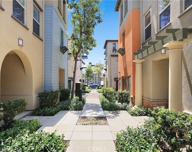 12466 Canal Drive - Photo Thumbnail 5
