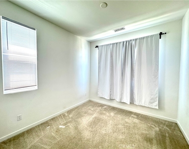 4422 S Bryant Paseo - Photo Thumbnail 17