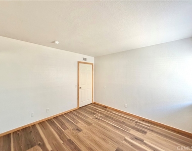 22988 Joaquin Ridge Drive - Photo Thumbnail 21