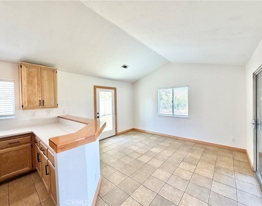 22988 Joaquin Ridge Drive - Photo Thumbnail 8