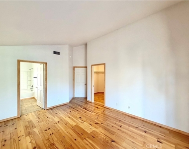 22988 Joaquin Ridge Drive - Photo Thumbnail 14
