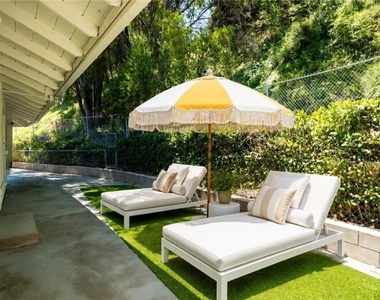 4775 Regalo Road - Photo Thumbnail 7