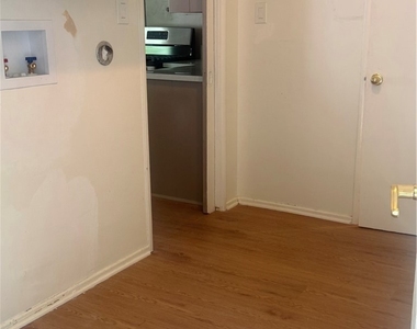 4775 Regalo Road - Photo Thumbnail 8