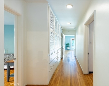 11446 Amanda Drive - Photo Thumbnail 11