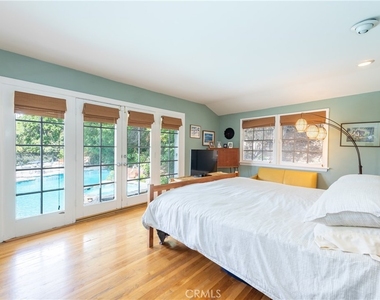 11446 Amanda Drive - Photo Thumbnail 12