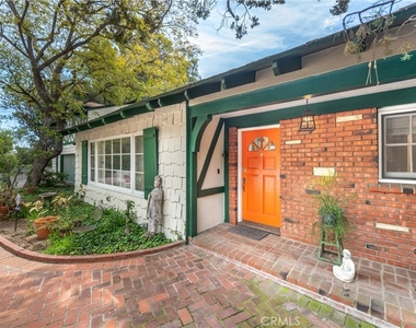11446 Amanda Drive - Photo Thumbnail 1