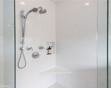 11446 Amanda Drive - Photo Thumbnail 15