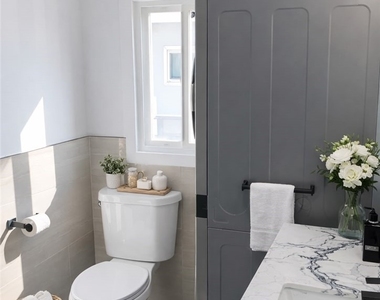 7523 Darby - Photo Thumbnail 5