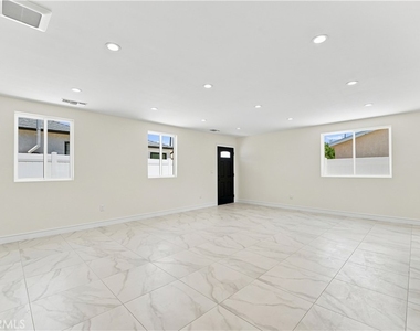 19008 Hartland - Photo Thumbnail 10