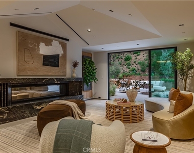 3187 Oakdell Rd - Photo Thumbnail 25