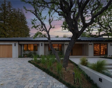 3187 Oakdell Rd - Photo Thumbnail 2
