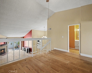 21019 Gresham St. - Photo Thumbnail 9