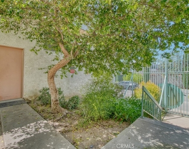 21019 Gresham St. - Photo Thumbnail 19