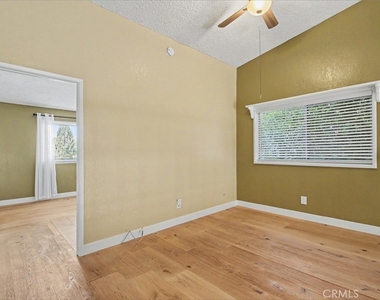 21019 Gresham St. - Photo Thumbnail 8