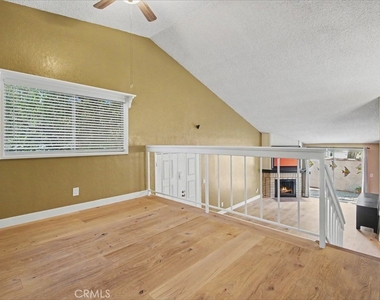 21019 Gresham St. - Photo Thumbnail 10