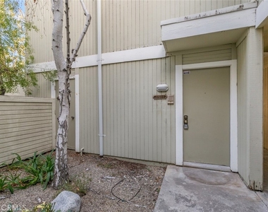 22127 Burbank - Photo Thumbnail 10
